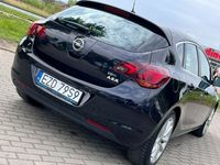 używany Opel Astra 1.7dm 125KM 2011r. 167 000km