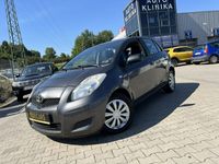 używany Toyota Yaris 1.3dm 87KM 2006r. 147 400km