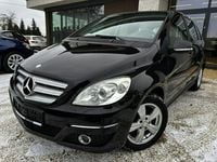 Używany Mercedes B180 2011 Czarny Minivan