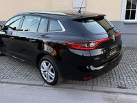 używany Renault Mégane GrandTour 1.2dm 132KM 2018r. 198 000km