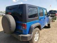 Używany Jeep Wrangler 285 KM (209 kW) 2015 Niebieski SUV