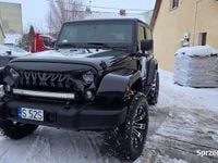 Używany Jeep Wrangler Sahara 2016 Czarny SUV