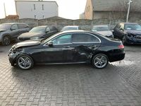 używany Mercedes E220 Diesel AMG mHEV 4 Matic Kamery360 Podgrzewanie Skóra