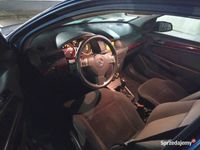 używany Opel Astra Hatchback 5d 1.8, rok produkcji 2004