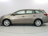 używany Toyota Auris 1.6dm 132KM 2018r. 55 000km