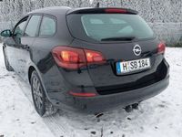 używany Opel Astra 1.4dm 140KM 2010r. 183 256km