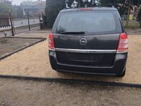 Używany Opel Zafira 2014 Grafitowy Minivan