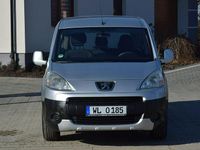 Używany Peugeot Partner 90 KM (66 kW) 2008 Srebrny Minivan