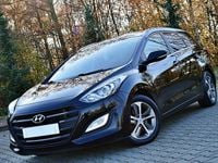 Używany Hyundai i30 110 KM (80 kW) 2015 Czarny Kombi