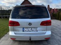 Używany VW Touran 2010 Srebrny Minivan