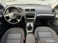 Używany Skoda Octavia 110 KM (80 kW) 2013 Czarny Kombi