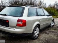 Używany Audi A6 220 KM (161 kW) 2001 Złoty Kombi