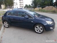 Używany Opel Astra 2010 Granatowy Hatchback