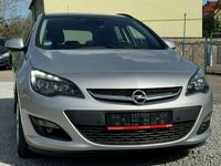 używany Opel Astra kombi