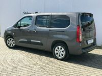 używany Opel Combo Life 1.2dm 130KM 2021r. 20 000km