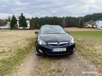 używany Opel Astra 1.4T Navi Ksenon Bogate wyposażenie