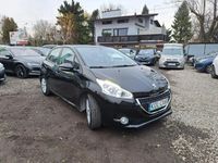 używany Peugeot 208 1.2dm 82KM 2013r. 93 000km