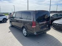 używany Mercedes V250 2.1dm 190KM 2016r. 211 400km