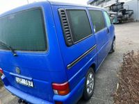 używany VW Multivan 2.5dm 115KM 2002r. 308 000km