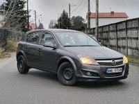Używany Opel Astra 110 KM (80 kW) 2010 Szary (metalik) Hatchback