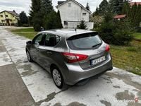 Używany Nissan Pulsar 115 KM (84 kW) 2015 Grafitowy Hatchback