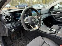 Używany Mercedes E400 333 KM (244 kW) 2018 Srebrny (metalik) Kombi