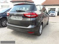 używany Ford C-MAX 2dm 150KM 2017r. 1km