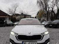 Używany Skoda Octavia 150 KM (110 kW) 2023 Biały Kombi