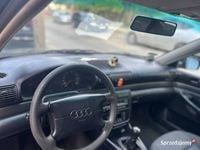 Używany Audi A4 1996 Zielony Sedan/Limuzyna