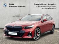 Używany BMW 550e Comfort Edition 489 KM (359 kW) 2025 Czerwony fire red metalizowany Kombi