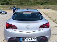 Używany Opel Astra GTC 120 KM (88 kW) 2013 Srebrny Coupe