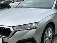 Używany Skoda Octavia 150 KM (110 kW) 2022 Srebrny (metalik) Sedan/Limuzyna