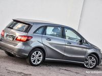 używany Mercedes A180 7G-DCT UrbanStyle Edition