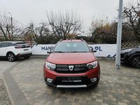 Używany Dacia Sandero Stepway 90 KM (66 kW) 2017 Czerwony SUV