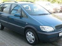 używany Opel Zafira 2dm 101KM 2001r. 198 000km