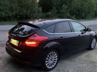 Używany Ford Focus Titanium 2011 Czarny Hatchback