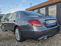 używany Mercedes E200 2.0 Benzyna**Sedan**9-Gtronic**2017**Zarejestrowany**Śliczny**