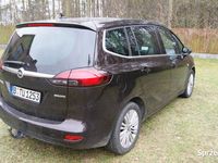 używany Opel Zafira 1,6 D 2015 do poprawek