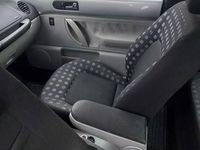 Używany VW New Beetle 2000 Srebrny Hatchback