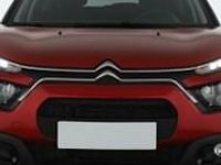 Używany Citroën C3 110 KM (80 kW) 2024 Czerwony Hatchback