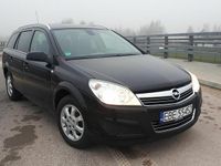 Używany Opel Astra 2009 Czarny Kombi