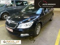 Używany Skoda Octavia 105 KM (77 kW) 2010 Czarny Sedan/Limuzyna