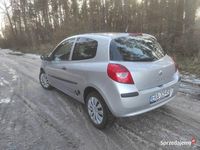 Używany Renault Clio III 2006 Srebrny Hatchback