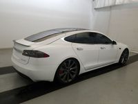 używany Tesla Model S 0dm 1020KM 2021r. 24 000km