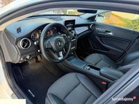używany Mercedes CLA180 7G-DCT AMG Line 122KM 2019r