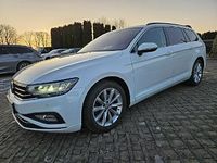 Używany VW Passat 150 KM (110 kW) 2019 Biały (metalik) Kombi