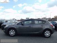 używany Opel Astra 1.7dm 110KM 2010r. 102 690km