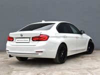 używany BMW 318 i Limuzyna