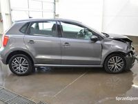 używany VW Polo 1.4dm 90KM 2017r. 104 400km