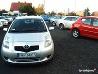 Używany Toyota Yaris 87 KM (63 kW) 2008 Srebrny Hatchback